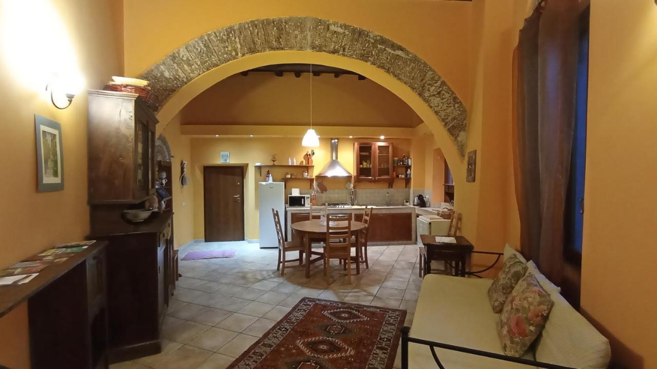 Dimora Del Pavone Villa Tivoli Kültér fotó